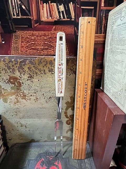 EKCO Vintage Kitchen Fork Plastic Handle Kitchen Utensil MCM Midcentury Serving Cooking Meat Different Languages