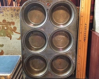 Vintage 6 Muffin Cupcake Pan Baking Metal Primitive Kitchen Midcentury MCM Storage Sorting