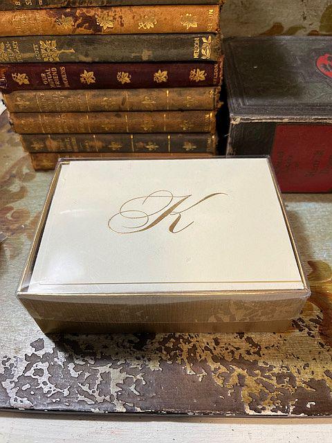 CRANE K INITIAL Beautiful Stationery Set Box Ivory & Gold