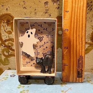 Vintage Black Cat Hanging Ghost Box Vignette Halloween Decoration