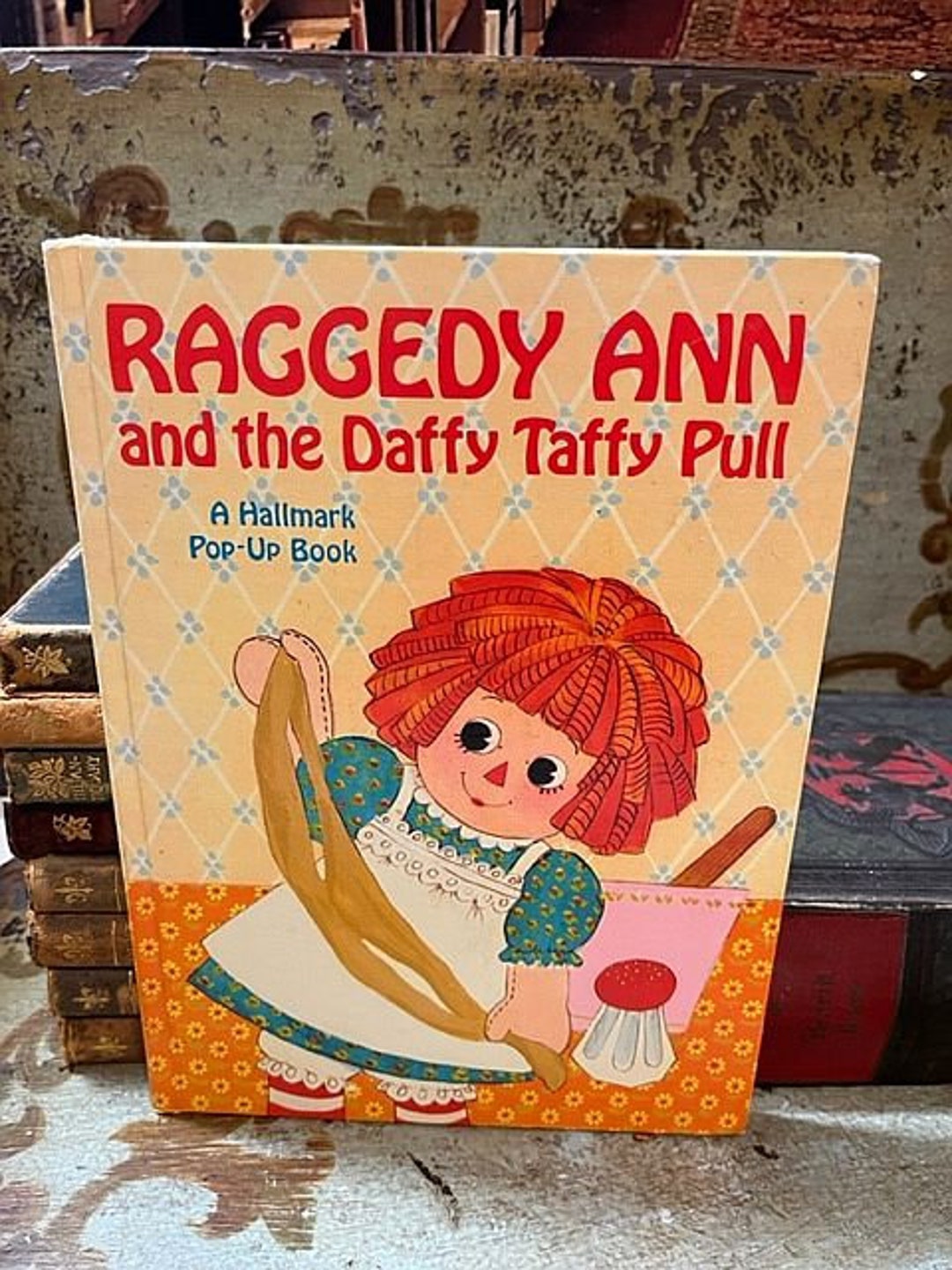 1972 Vintage Raggedy Ann and the Daffy Taffy Pull Hallmark Etsy