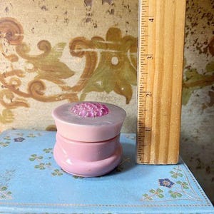 美品✨ ビンテージ クリームサシェの容器 エイボン 2個 Avon Vintage Somewhere Cream Sachet - Etsy