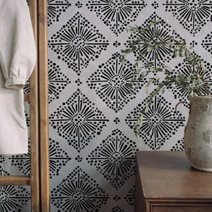 Carta da parati con motivo geometrico in bianco e nero – Decorazione murale moderna Boho Dot Art – Carta da parati rimovibile – Carta da parati non tessuta