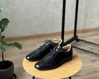 Scarpe da ginnastica Santoni in pelle nera da uomo, taglia 7 1/2