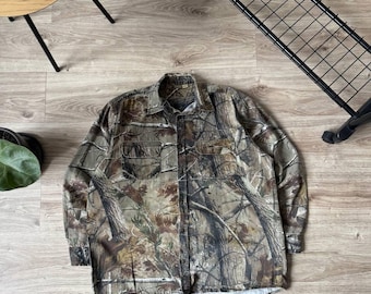 Vintage Y2K Baum Camo Shirt Größe XXL