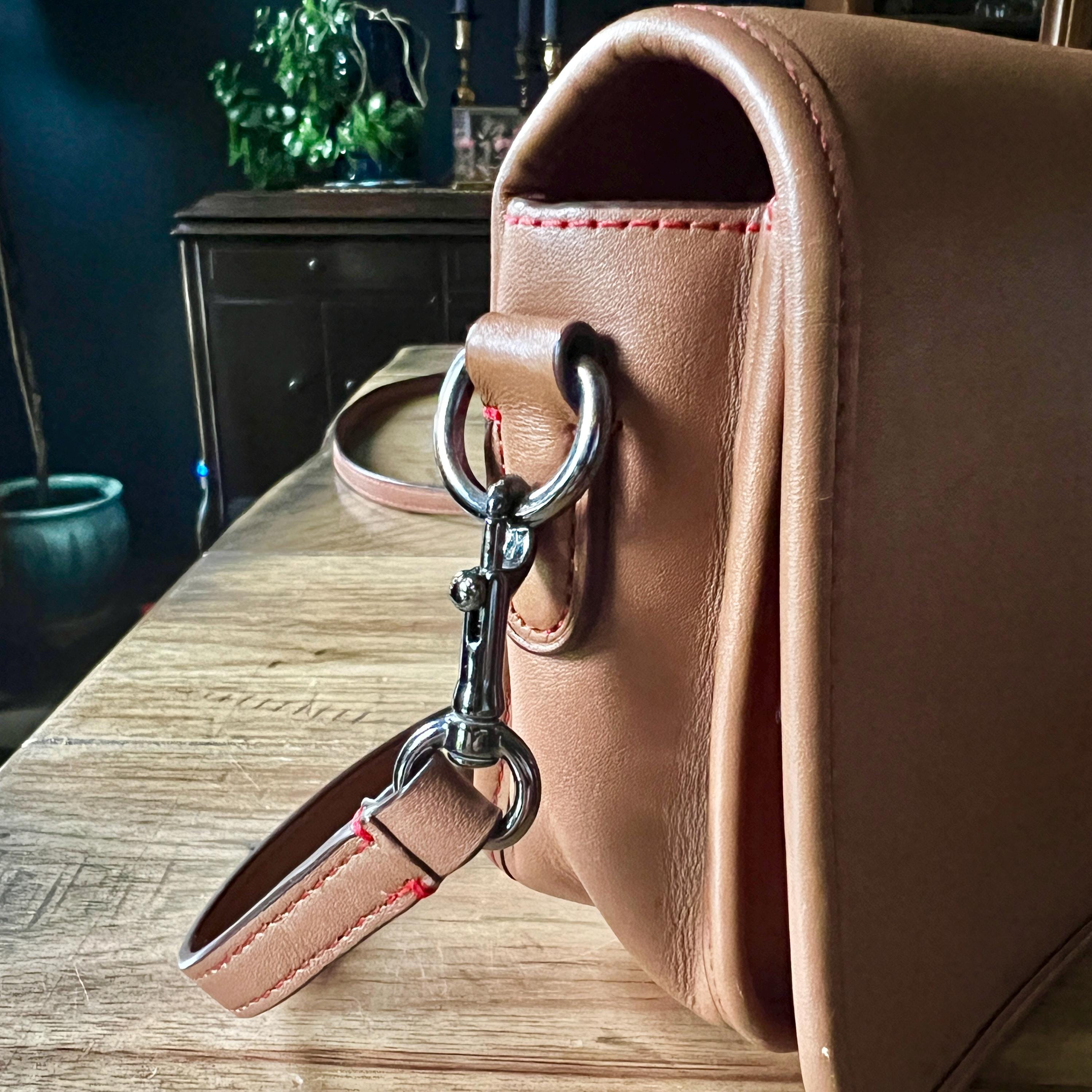 バッグ vintage coach leather hand bag turn lock Vintage Coach Legacy Black Signature Canvas Mini Bag Double