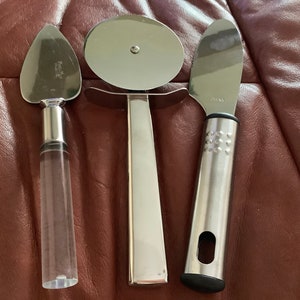 Stainless Steel Kitchen Utensils | Pizza cutter, Cheese Knives | 3 pieces | Nice condition