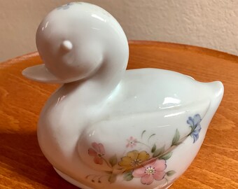 Pink Flowers Ceramic Duck Trinket Box | 3.5” tall and wide | white pink green | Excellent condition