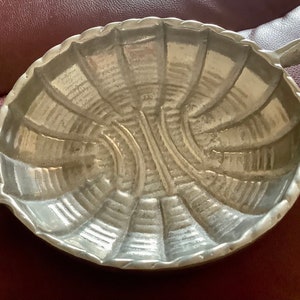 Metal Bowl Candy Dish or Serving Bowl with Handles | 7” diameter 1.5” deep | From Mexico Great condition