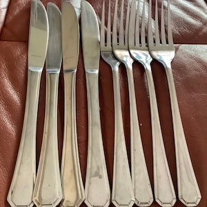 Farberware Stainless Steel Flatware | Great Condition | 8 pieces
