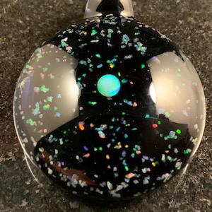Crushed Opal Glass Pendant with Mint sphere cut opal —-Majestic Glass Arts—-