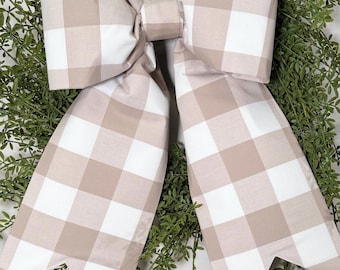 Beige & White Gingham Wreath Bow – A Charming Accent for Everyday Decor!