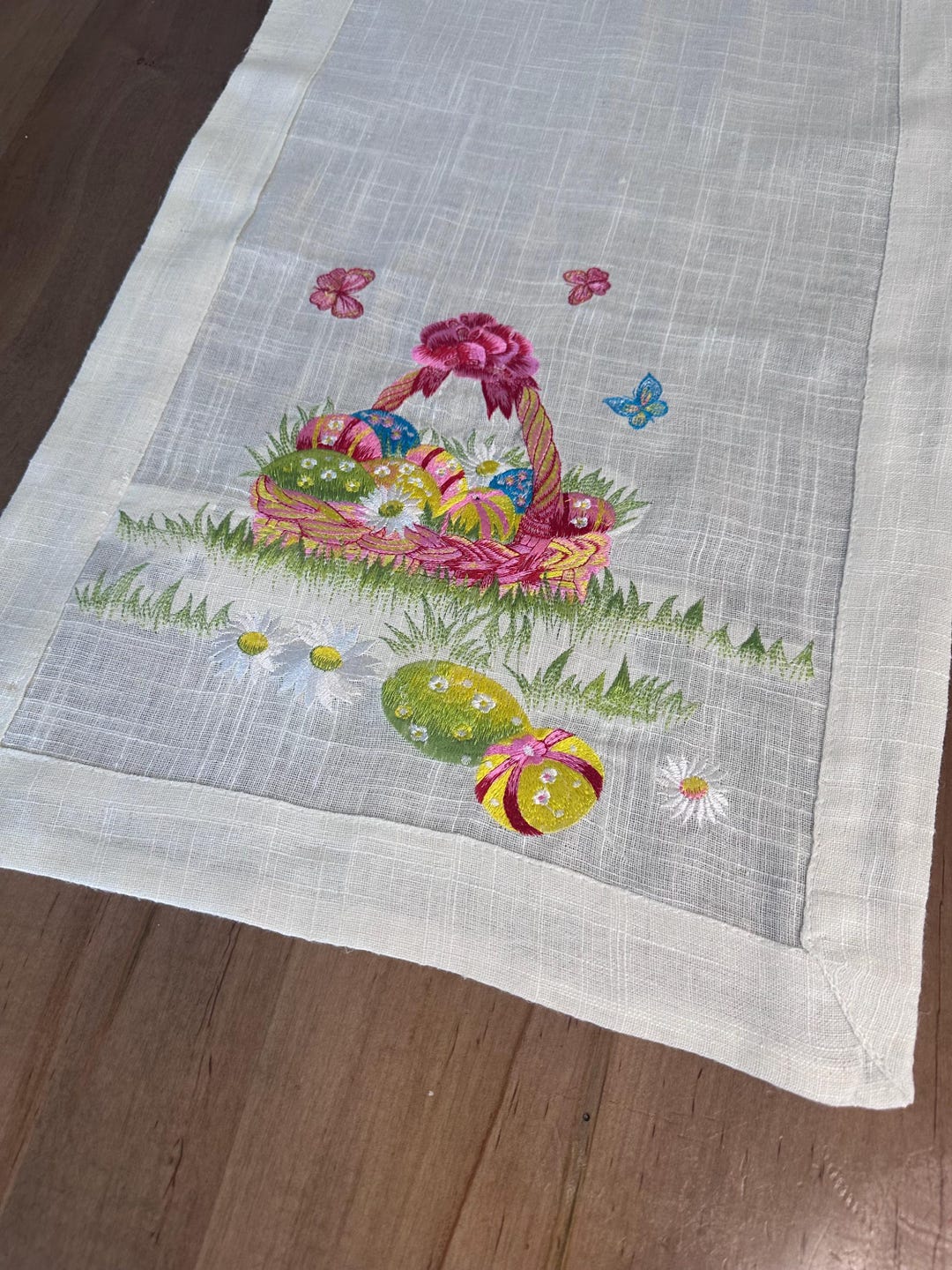 Embroidered Easter Basket Table Runner: Linen Polyester Topper - Etsy