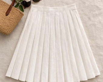Vintage TR Bentley White Pleated Midi Skirt High Waisted Made in USA Size 11/12