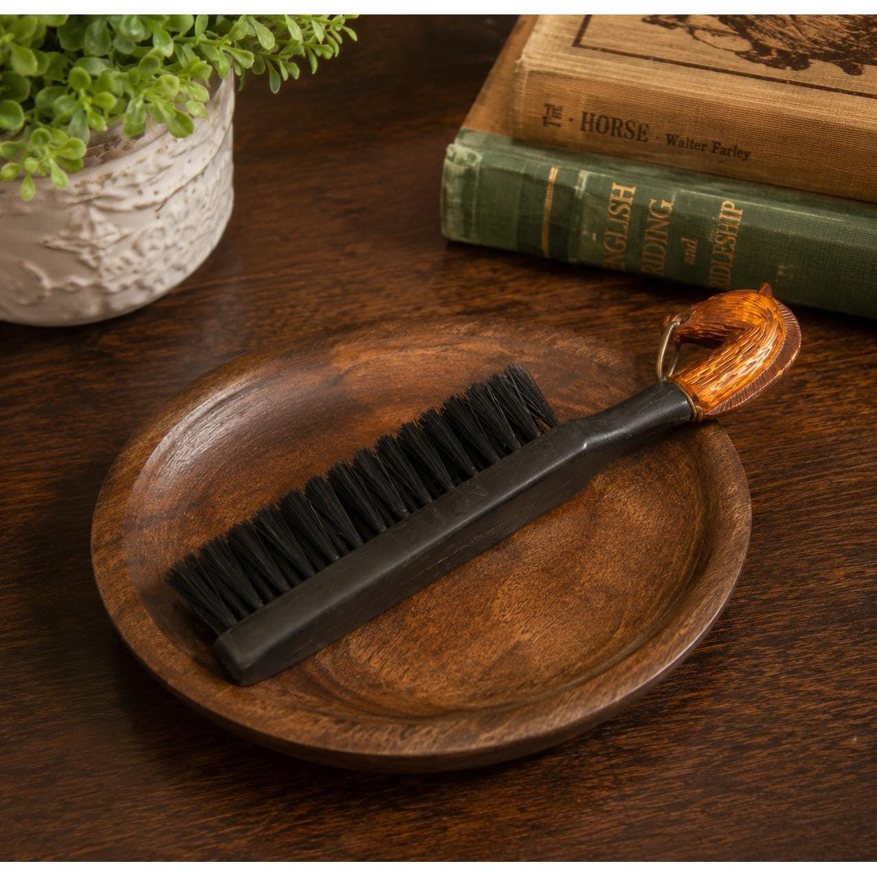 Vtg Horse Head Clothes Brush Equestrian Suit Brush Faux Wood Handle Japan