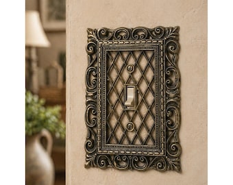Vintage 1968 American Tack & Hardware Ornate Lattice Single Toggle Switch Cover