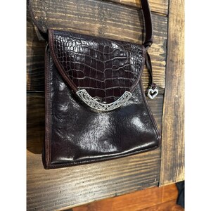 Brighton Brown Leather Croc Embossed Crossbody Bag Silver Filigree Heart Charm image 16