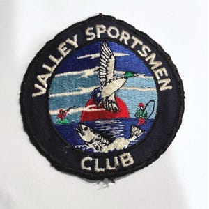 Vintage Valley Sportsmen Club Patch Mallard Duck Fish Hunting 4 Inch Round 80's