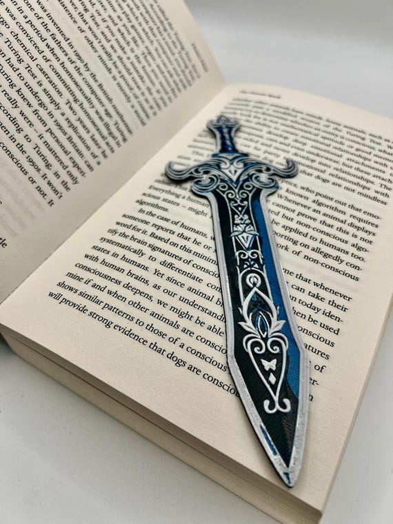 8 Fantasy Sword Bookmarks – Cool Metal Book Markers For Readers, Gamers & Collectors