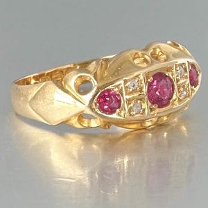 Antique Victorian ruby and old rose cut diamond ring 18ct Solid Yellow Gold Hallmarked 1870  Victorian Boat Ring Size J.5, US 5