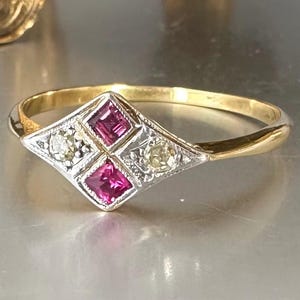 Antique Art Deco yellow Diamond and Ruby Ring, 18ct Solid Gold Platinum Size 8.5, R.