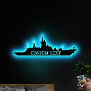 カスタムUS海軍艦艇メタルサインウォールアート（LEDライト付き）、戦艦メタルサイン、海軍退役軍人へのギフト、男性向け海軍ギフト、父の日ギフト