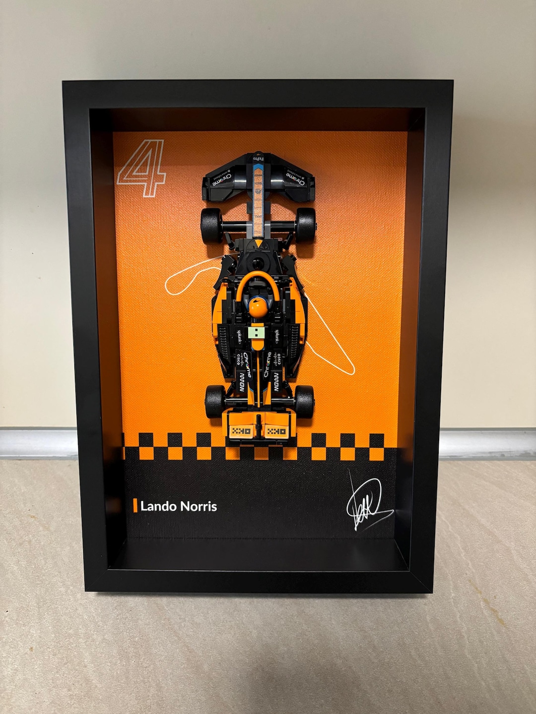 コードマスターズ codemasters　タイヤマーカー　F1 2010　非売品 Display Frame for LEGO Mclaren F1 – Perfect for Formula 1