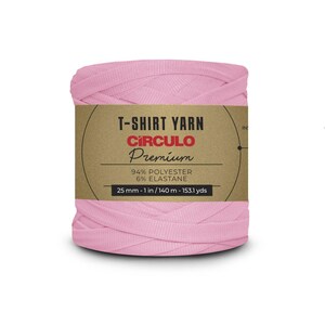 Thick strands of Circulo Premium T-shirt Yarn.