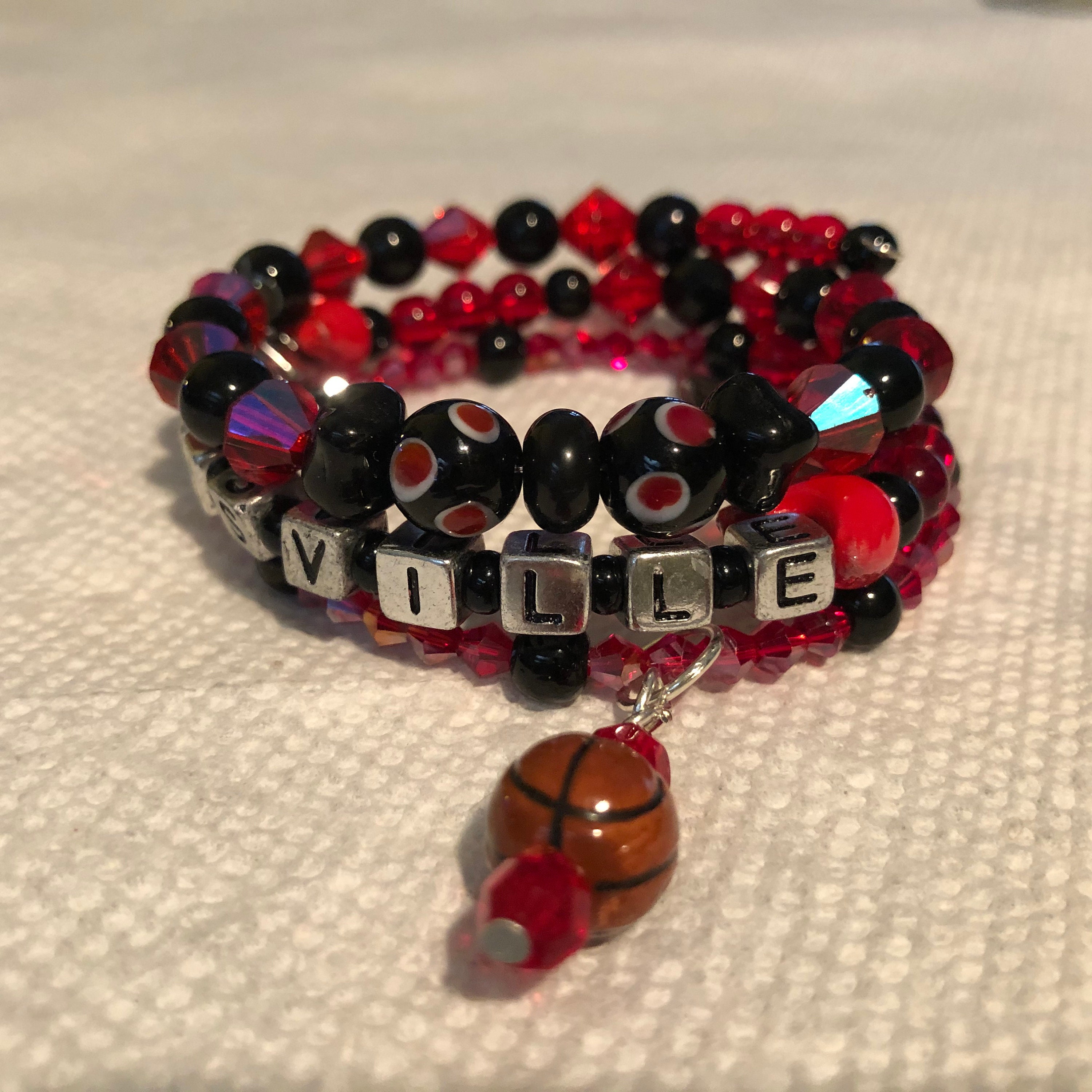 Memory Wire Bracelet, Louisville Cardinals Black and Red, Wrap or Stack Bracelet, Beaded Bracelet, Black and Red Bracelet