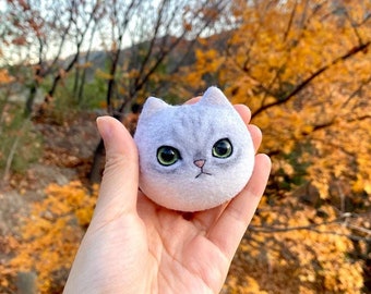 Custom Wool Felt Pet Portrait Pin: Personalized Pet Memorial Magnet
