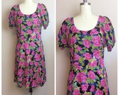 1990s Vintage Pink and Black Rayon Mini Dress 90s Nineties Grunge Short Sleeve Smock Dress Size Small