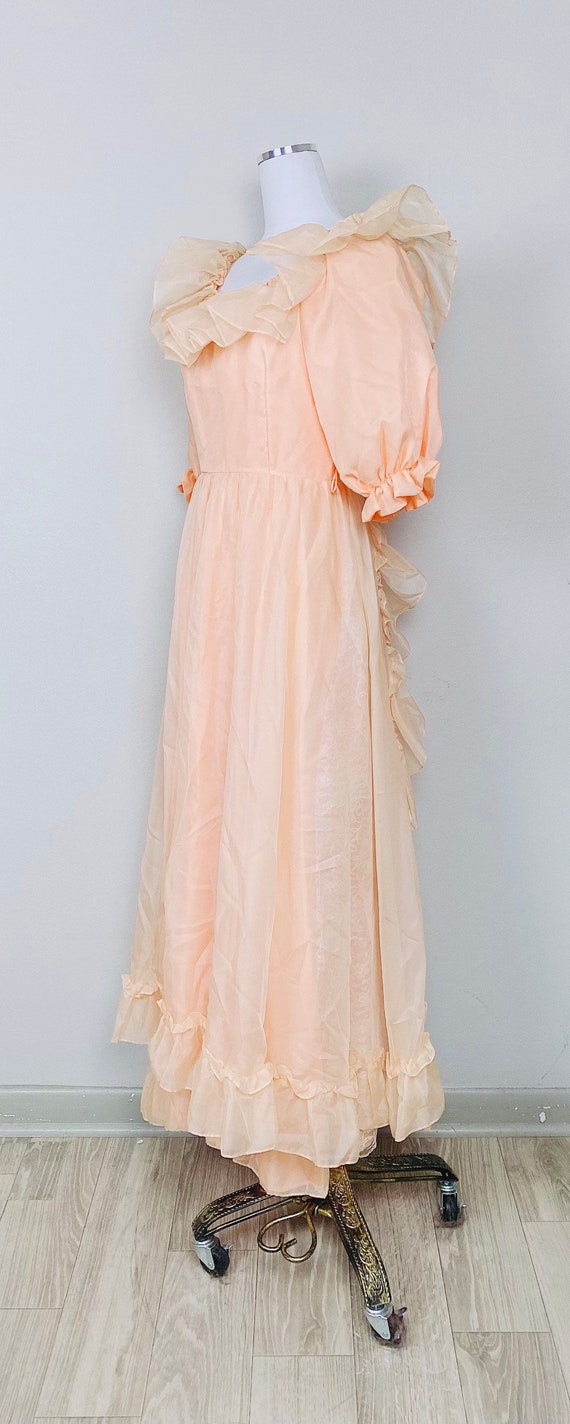 1980s Vintage Fancy Frocks Peach Puffed Sleeve Pr… - image 3