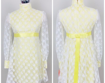1970s Vintage White and Yellow Empire Waist Mini Dress / 70s / Seventies Sheer Sleeve Lace Ribbon Dress / Size Small / Medium