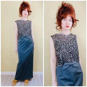 Robe de soirée à paillettes grises vintage des années 1960 / Robe longue en tricot avec nœud hôtesse des années 60 / Grande