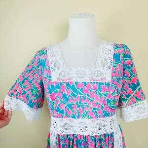 Abito lungo floreale vintage Lilly Pulitzer degli anni '70 con finiture in pizzo / Abito stile cottagecore/abito boho romantico / Taglia media immagine 6