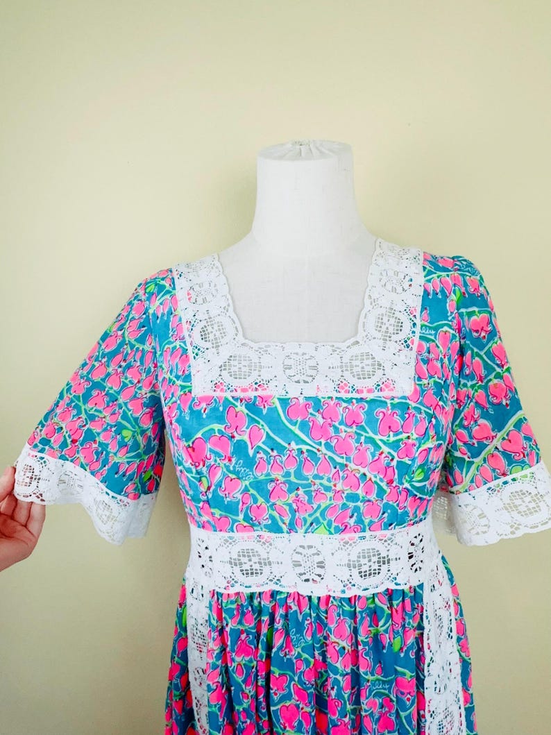 Abito lungo floreale vintage Lilly Pulitzer degli anni '70 con finiture in pizzo / Abito stile cottagecore/abito boho romantico / Taglia media immagine 6