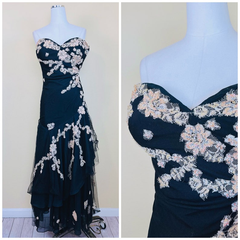 Y2K Vintage Cassandra Stone Romantic Lace Strapless Gown / Sweetheart Asymmetrical Tulle Ruffled Floral Black and Cream Dress / XS image 1