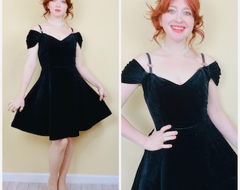 1980s Vintage Black Velour Off Shoulder Dress / 80s / Eighties Ruche Tulle Prom Dress / Medium