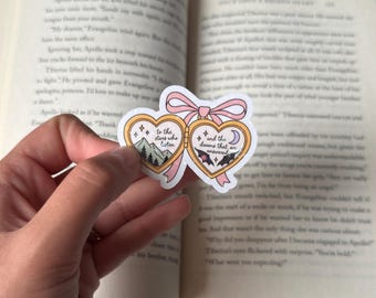 ACOTAR To The Stars Who Listen And The Dreams That Are Answered Heart Locket Waterproof Vinyl Shimmer Water Bottle/Kindle/Laptop Sticker