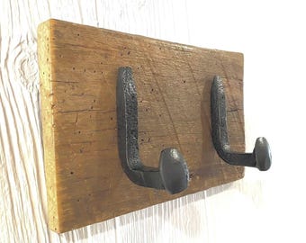 Reclaimed Wood Coat Hanger – Rustic Farmhouse Entryway Organizer, Railroad Spike Hooks