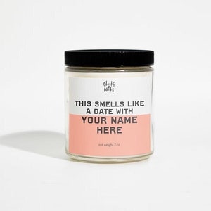 Dies Riecht nach CUSTOM CELEBRITY CANDLE ︱Promi-Kerze | Personalisierte Duftkerze︱ Popkultur Geschenkkerze︱ Popkultur Dekor