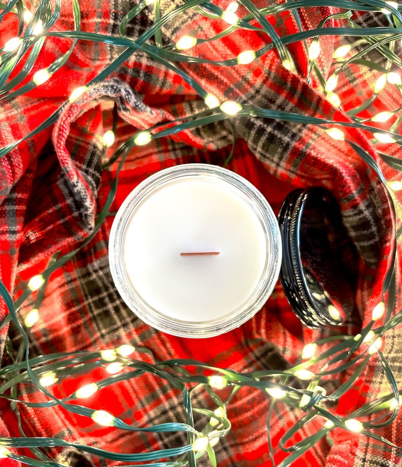Vela que huele a cita con Caseoh / Regalo de cultura pop / Vela estética de celebridades / Regalo para amigas ︱ Regalo para ella imagen 3