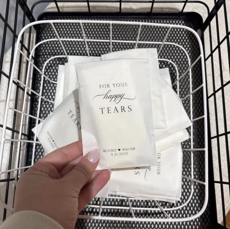 Paquete de pañuelos para invitados a la boda, bolsa de pañuelos personalizada para recuerdo de boda, paquete de pañuelos Happy tears para invitados a la boda, paquete de pañuelos personalizado imagen 13