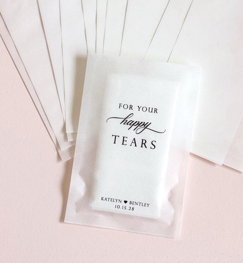 Paquete de pañuelos para invitados a la boda, bolsa de pañuelos personalizada para recuerdo de boda, paquete de pañuelos Happy tears para invitados a la boda, paquete de pañuelos personalizado imagen 7