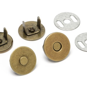 18mm Thin Magnetic Purse Snaps - Closures - Antique Brass - (MAGNET SNAP MAG-128)