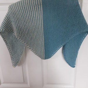 Sideways Blue and White Stripes Cotton Triangle Shawlette