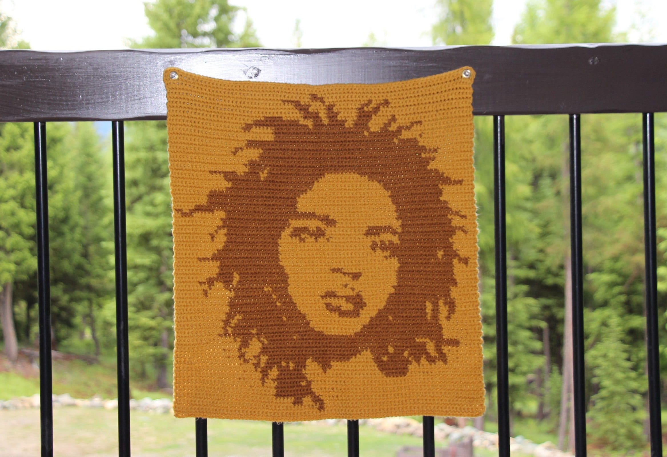 30 Tapestry Crochet Patterns: Our Favorite Wall Art, Bags, and Gifts 17 The Miseducation of Lauryn Hill Tapestry Crochet Pattern