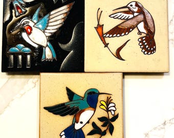 Vintage kunsttegel van Cleo Teissedre Kolibries met bloemen onderzetter keukentegels