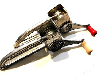 MOULI GRATER, Cheese grating mill, fine Grater, vintage kitchen utensil from France, circa 1960s.