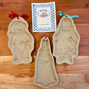Vintage Brown Bag Cookie Art Mold: Folk Art Bunny, Bear, Raggedy Ann